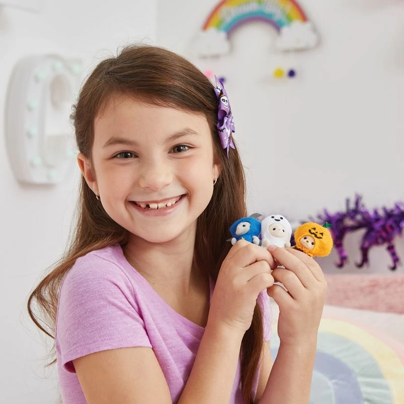 SYLVANIAN FAMILIES TRICK OR TREAT TRIO - Image 4